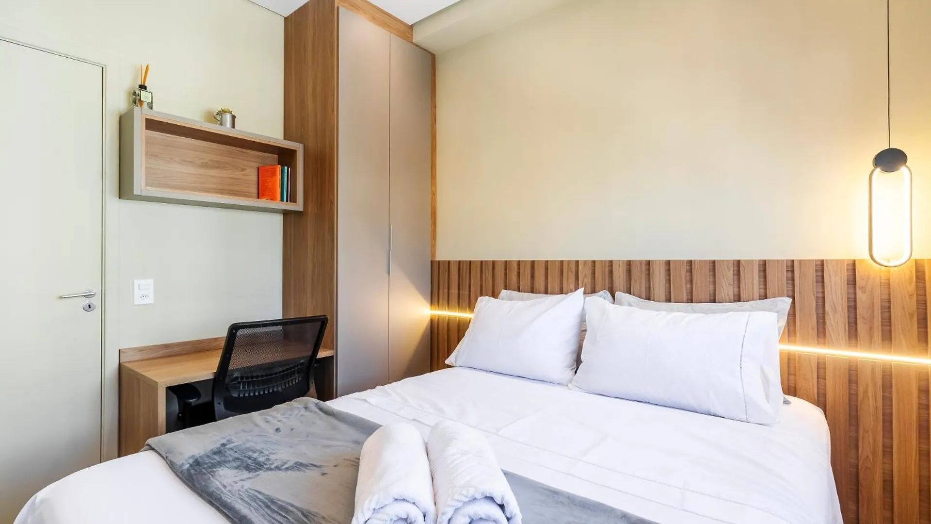 Apto Quarto E Sala Completo Prox Paulista Com Vaga De Garagem São Paulo Apartmán