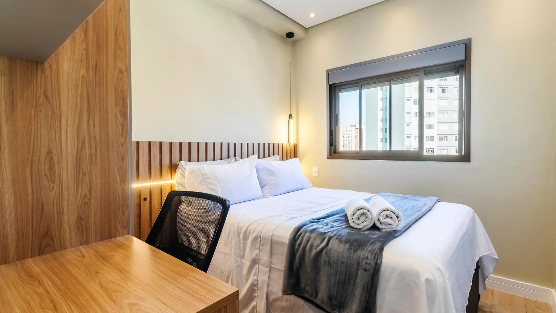 Apto Quarto E Sala Completo Prox Paulista Com Vaga De Garagem Sao Paulo Apartment