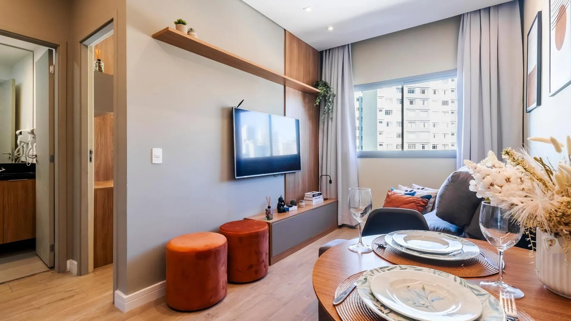 Apto Quarto E Sala Completo Prox Paulista Com Vaga De Garagem Sao Paulo Apartment